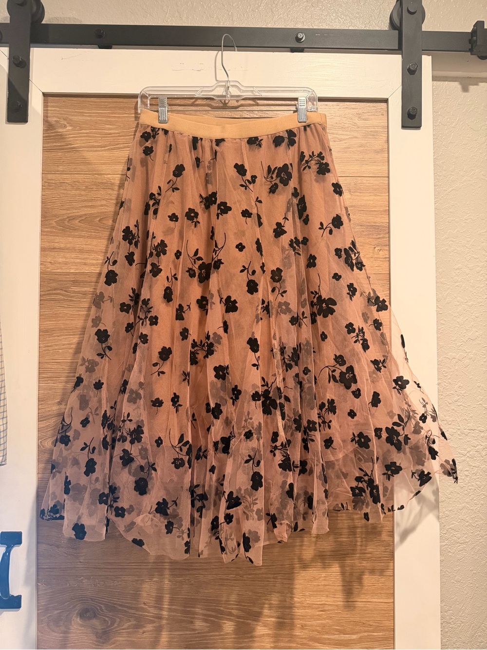 chic Beige Mesh Skirt with Black Floral Appliqué
